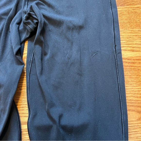 Aerie Real Me Leggings with Pockets 25” - Picture 9 of 14